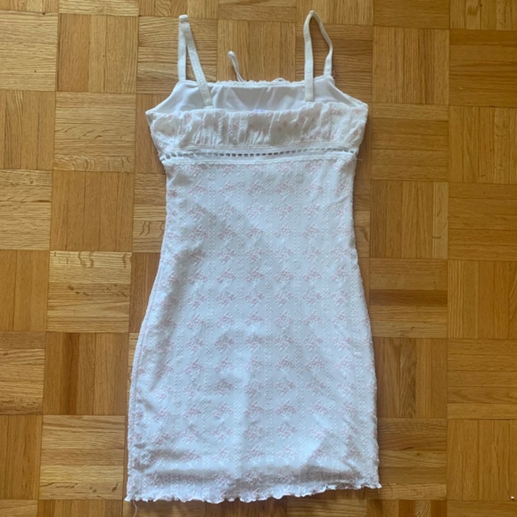 Garage Lacy Floral Mini Dress - Picture 2 of 2